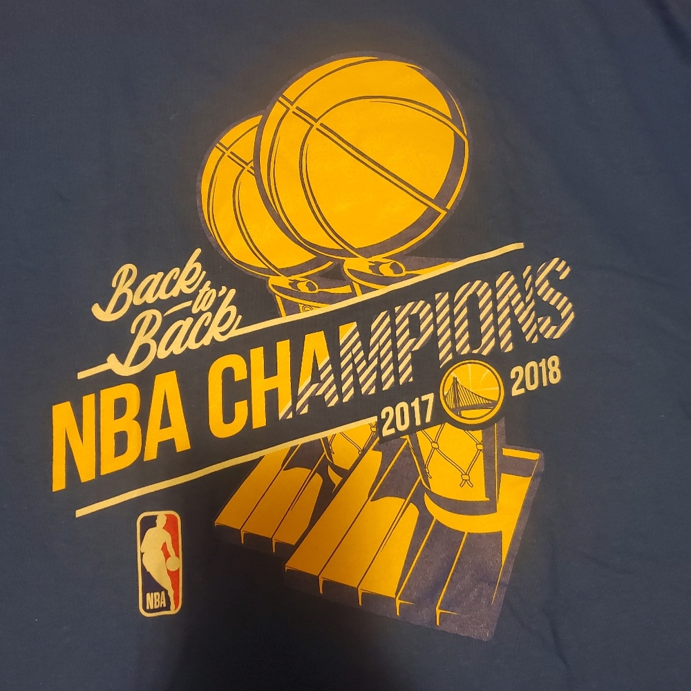 Golden State Warriors back to back championship (2017 & 2018) T shirt